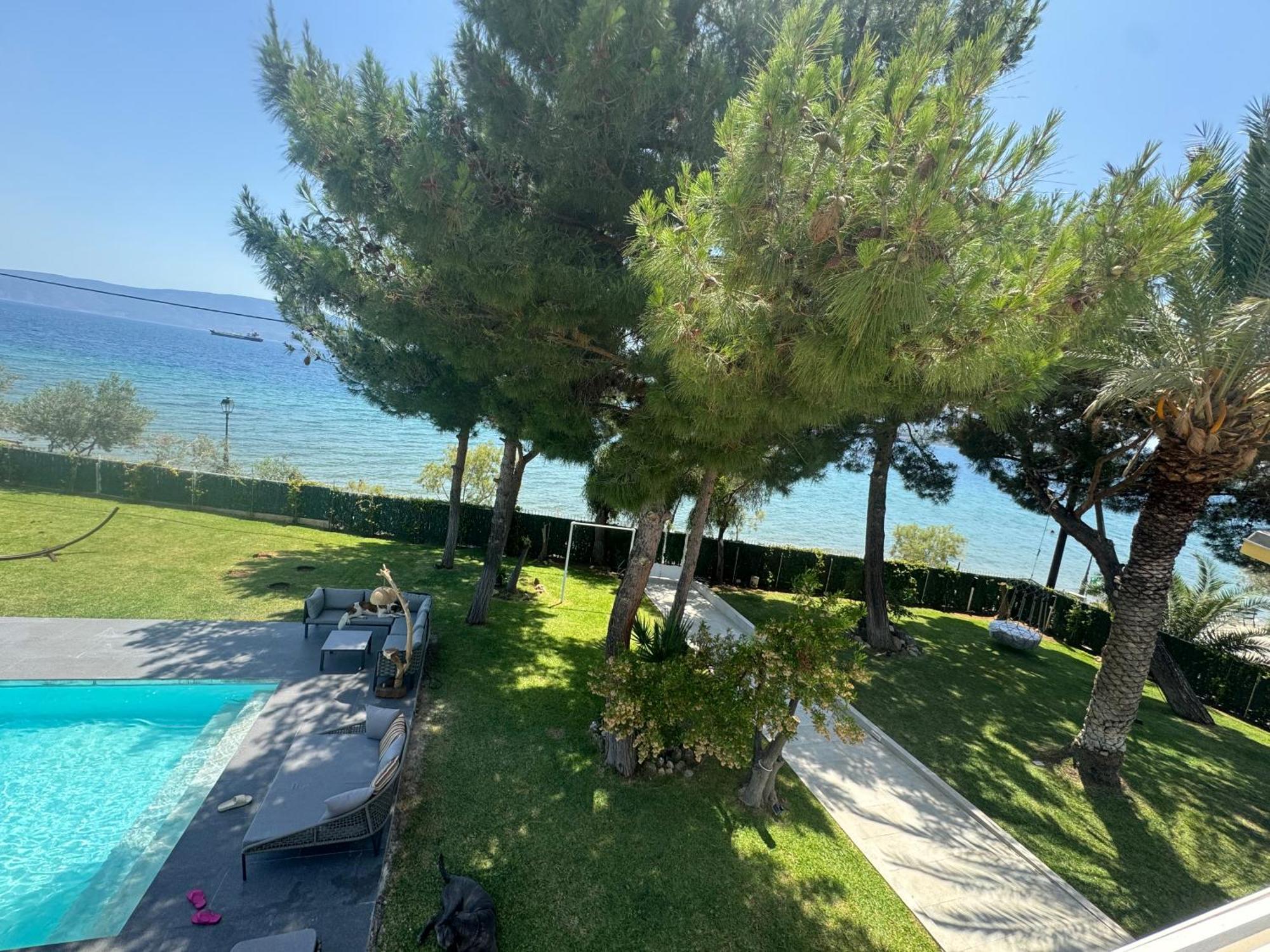 Zoza Luxury Villa Isthmia By The Sea With Private Pool Kalamáki Exterior foto