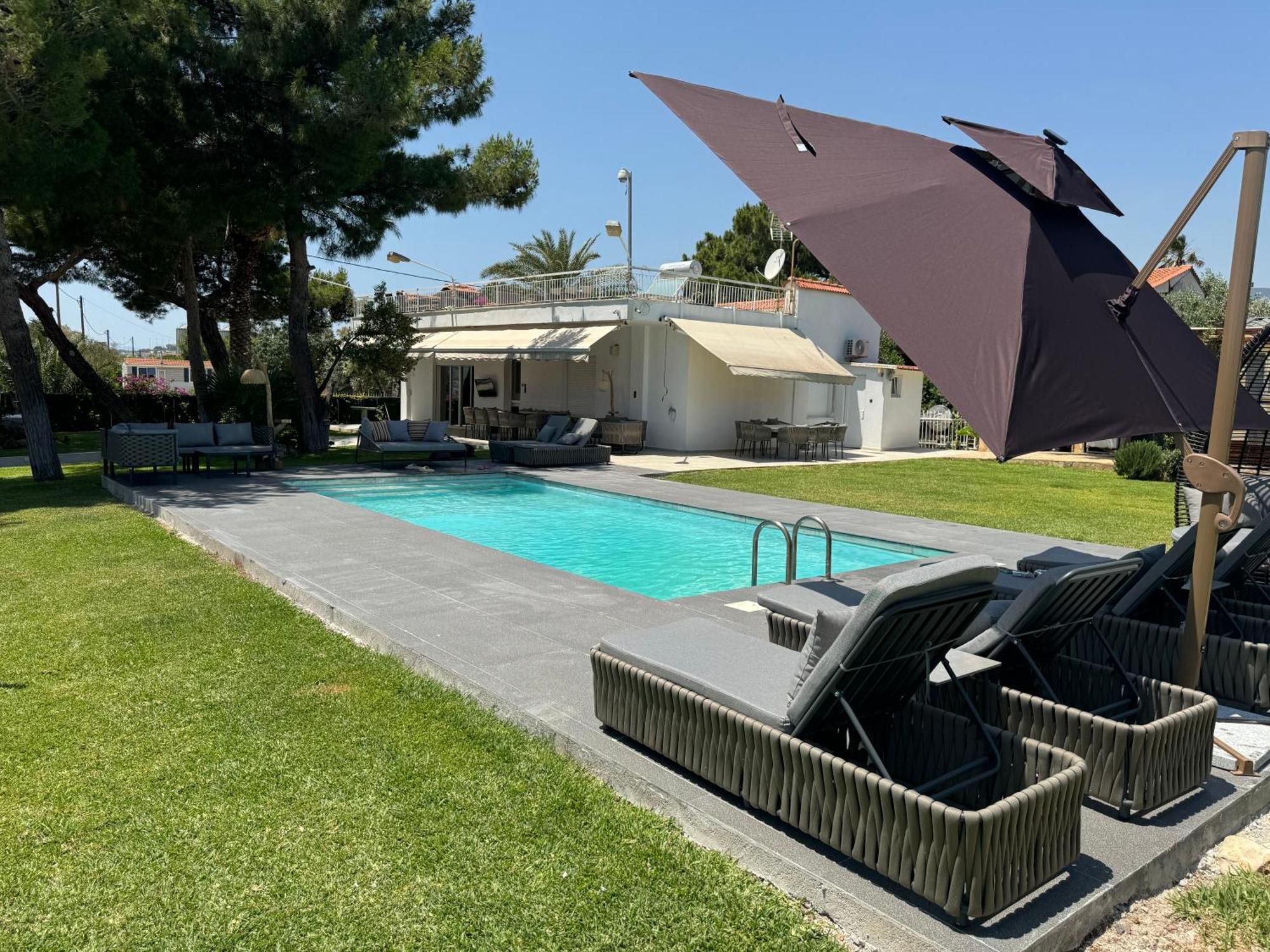 Zoza Luxury Villa Isthmia By The Sea With Private Pool Kalamáki Exterior foto