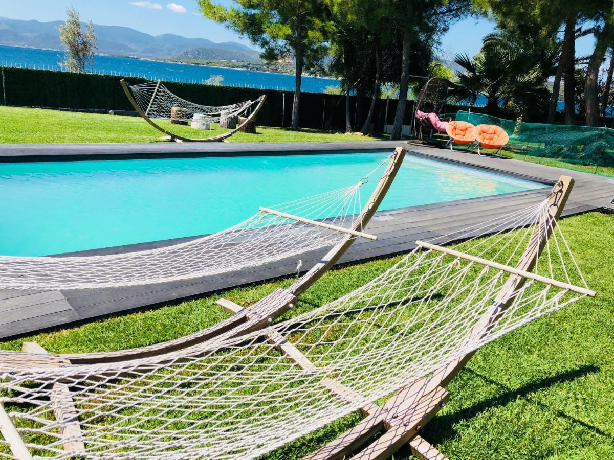 Zoza Luxury Villa Isthmia By The Sea With Private Pool Kalamáki Exterior foto